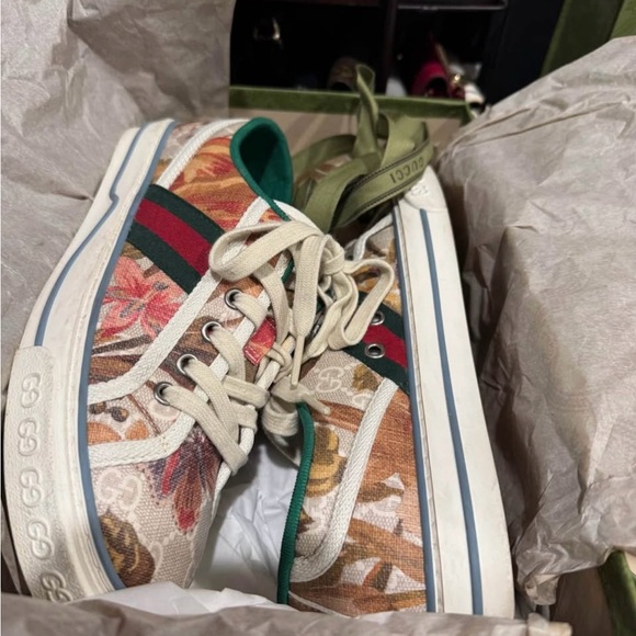 Gucci Floral Canvas Sneakers - Picture 2 of 9